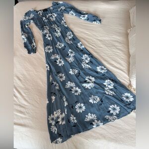 Reformation Blue Floral Long Sleeve Dress sheer sleeves scoop neck 100% viscose